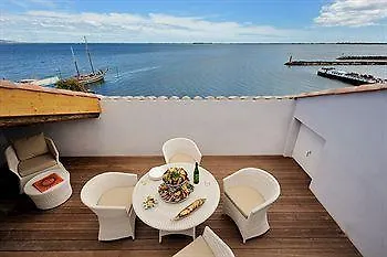 Port Rive Gauche Aparthotel 2*